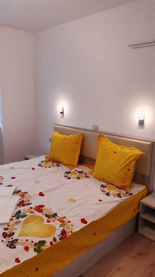 Calypso Rooms Făgăraş Dış mekan fotoğraf